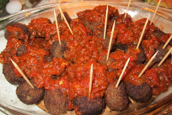 آلبوندیگاس images/albondigas_3.jpg